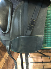 18" Wintec Dressage Saddle 5" Tree 16.5" Flap